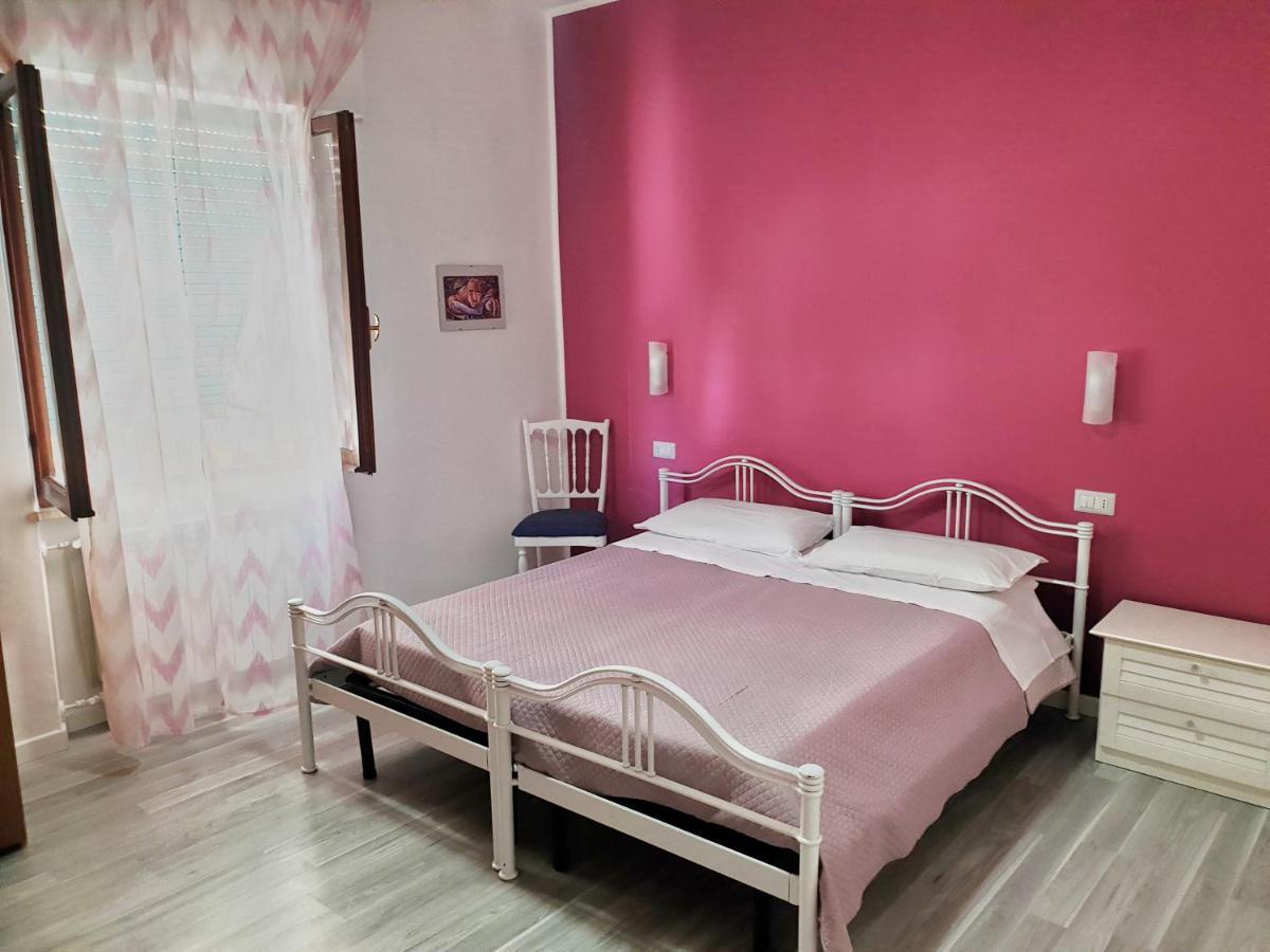 Casa Patrizia Bed & Breakfast Асколи Пичено Екстериор снимка